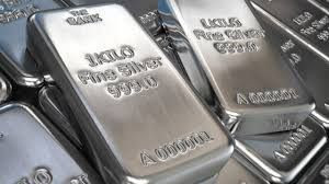 Gümüş yatırımcısına yüzde 150 kazandırdı! Gümüş ve altında alım fırsatı devam diyor mu? Ünlü ekonomist Serhat Latifoğlu SuperHaber için cevapladı - Fotoğraf: 2