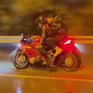Kaskını kız arkadaşına verdi, kendi canından oldu! Antalya'da fenomen motosikletçi Kadir Akbulut hayatını kaybetti! - Fotoğraf: 4