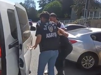 İstanbul’un göbeğinde uluslararası çete çökertildi: Gitar kutusunda kalaşnikof çıktı - Resim : 3