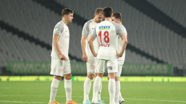 Ümraniyespor, TFF'ye liste verdi: 8 maçın VAR kayıtlarını açıklayın - Spor Haberleri