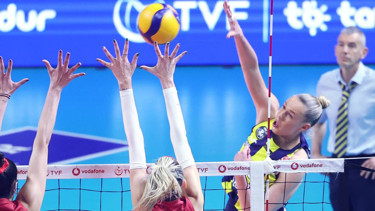 Fenerbahçe Medicana'da ayrılık! Antrenör ekibinin tamamı gönderildi - Spor Haberleri