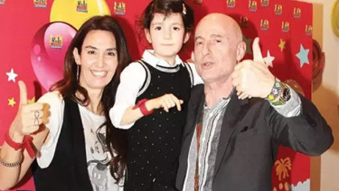 Beş yıllık evliliğin ardından dostluk baki kaldı: Ayşe Tolga ve Marsel Eskinazi'den samimi akşam yemeği... - Magazin Haberleri