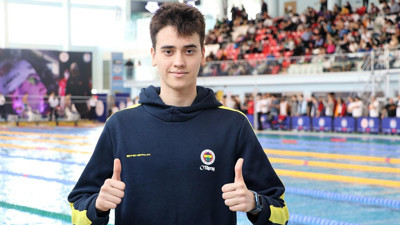 Milli yüzücü Kuzey Tunçelli, Avrupa şampiyonu oldu