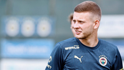 Fenerbahçe'ye Sebastian Szymanski'den kötü haber! Milli takım hocası sakatlandığını açıkladı
