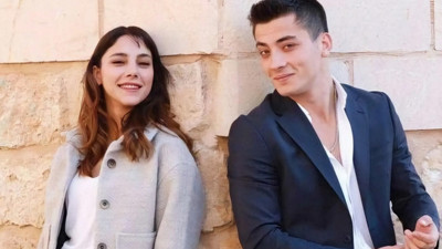 Uzak Şehir dizisinde şok iddia! Dizinin Zerrin'i Dilin Döger boykot çağrısı nedeniyle diziden ayrılıyor mu?