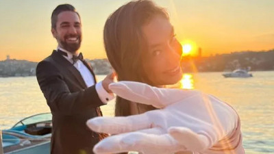 Neslihan Atagül'den oğlu Aziz'in 5. ayı için paylaşım