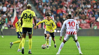 Fenerbahçe'de ilk ayrılık belli oldu! Sezon sonu gönderilecek