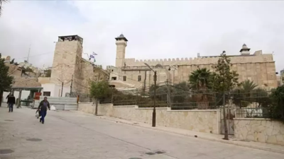 Siyonistlerden kuşatma! Müslümanlar camiye giremedi, şehir abluka altında