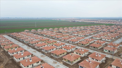 Deprem bölgesine 8,7 milyar dolar dış kaynak: Yaralar sarılıyor