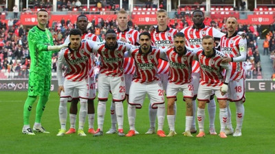 Samsunspor, Konferans Ligi kadrosunu UEFA'ya bildirdi