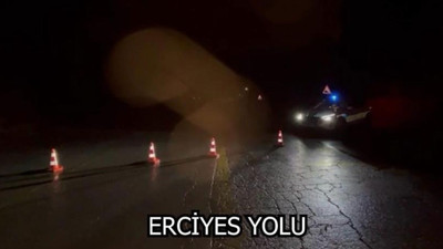Kayseri-Erciyes yolu kar yağışı nedeniyle trafiğe kapandı