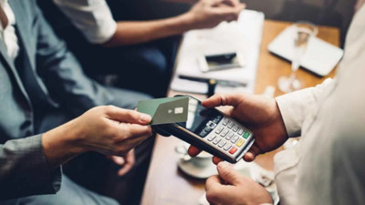 Restoranlarda yeni dönem başladı! Zorunlu kuver ve servis ücret bitti! Bahşiş artık gönüllü ve fişte