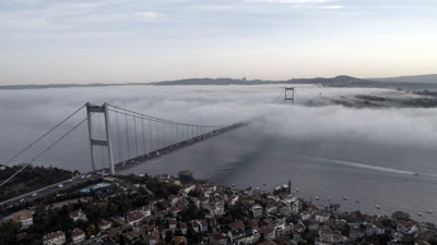 İstanbul Boğazı'nda gemi trafiği askıya alındı