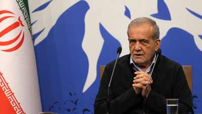 İran Cumhurbaşkanı Mesud Pezeşkiyan: İran’ı haritadan silme hayali, tarih yazan bir milletin iradesi karşısında duyulan çaresizlik ve acizliğin göstergesidir