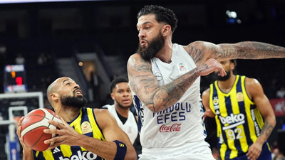 Fenerbahçe Beko, Anadolu Efes'i mağlup etti