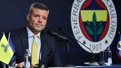 Sadettin Saran: "Bir yere gitmiyorum"
