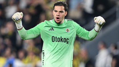 Ederson Cristiano Ronaldo'nun yanına gidiyor