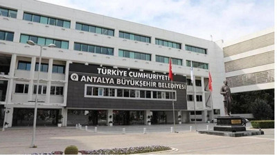 Antalya Büyükşehir Belediyesi'ne yönelik rüşvet soruşturması genişliyor! 3 ilde 25 kişi gözaltına alındı...