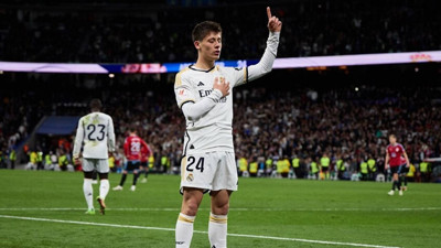 Ve resmen imzalar atıldı! Arda'dan sonra Real Madrid'de bir Türk daha
