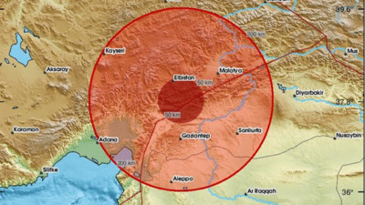 Malatya'da 5.6 büyüklüğünde deprem! Çevre illerde de hissedildi! Eğitime 1 gün ara verildi...