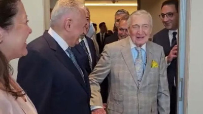 "Rahmi Koç özür dilemeli!" İnfial yaratan "Kürt kadın" fıkrasına AK Parti'den sert tepki geldi!