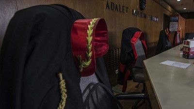 Küçükçekmece Adliyesi'nde bir savcı ve hakim görevden alındı! 50 milyon dolarlık skandalda tartışmalı kararları gündem olmuştu...