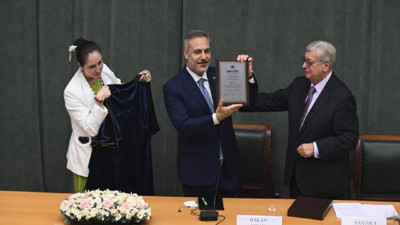 Rusya'da Bakan Fidan’a 'fahri doktora' ünvanı! İki ülke arasında kritik süreç masaya yatırıldı