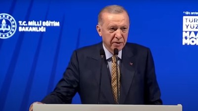 Camiye davet tartışması! Cumhurbaşkanı Erdoğan'dan eğitimdeki baskıcı zihniyete tepki: 28 Şubat artıklarına boyun eğmedik, eğmeyeceğiz