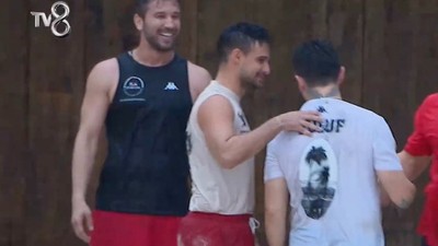 Survivor Adem neden yarışmıyor sakat mı? Sakatlığı ne?