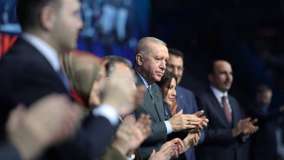 AK Parti'nin yeni MYK'sında görev dağılımı yapıldı, kalanlar, gidenler, değişimler netleşti