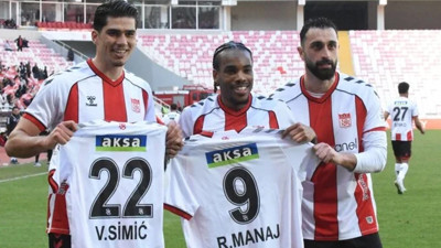 Rıza Çalımbay ilk maçında Sivasspor'un galibiyet hasretini dindirdi