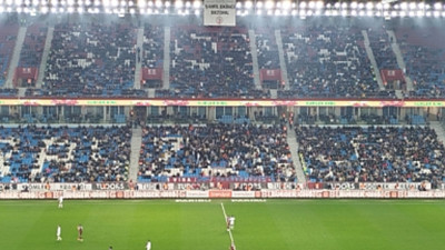 Trabzonspor taraftarlarının sabrı taştı: Tribünlerden istifa sesleri!
