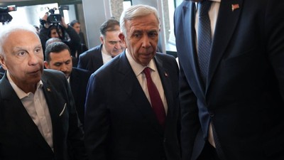 Mansur Yavaş hakkında suç duyurusu! Van Barosu: Kürt halkına yönelik saygısız ve kışkırtıcı tutumunu kınıyoruz