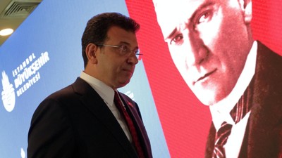 Ekrem İmamoğlu sistemi böyle kurmuş: Destek sizden, maaşlar belediyeden! CHP yönetimini aylık ödemelerle kendine bağlamış!