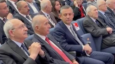 Kemal Kılıçdaroğlu'ndan dikkat çeken protesto! Kurultaya en son o geldi...