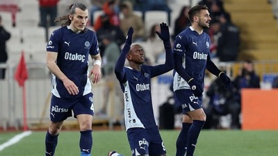 Fenerbahçe'de galibiyet kilidini Talisca açtı, Sivasspor'u ateşe attı (Sivasspor 1 - 3 Fenerbahçe | Maçın özeti)