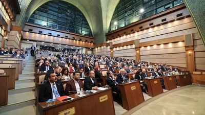 CHP rüşveti duyunca topukluyor! İBB meclisinde ret skandalı!  Bahçeli'nin sözleri çarpıtıldı