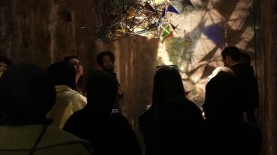 Sanatseverler gölge ve ışık kavramlarının sanat aracılığıyla nasıl ifade edildiğine tanıklık edecek