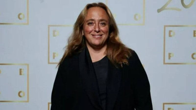 Menajer Ayşe Barım cezaevinden mektup yazdı! Sağlık sorunlarını anlatarak ''Yaşamak istiyorum'' dedi! ''30 kilo verdim, 6 kez baygınlık geçirdim''