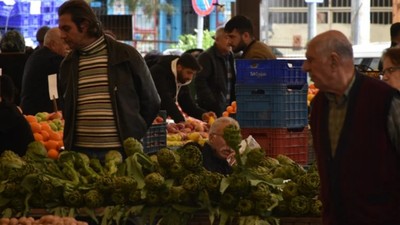Açlık sınırı 24 bine yoksulluk sınırı 79 bine çıktı