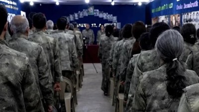 PKK’nın kendini feshettiği kongreye ait görüntüler yayınlandı! İşte PKK'nın 'Silah bırakıyoruz' dediği anlar..