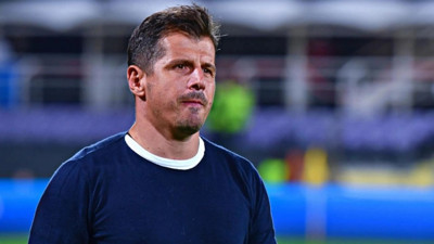 Emre Belözoğlu Antalyaspor’dan ayrıldığını duyurdu!