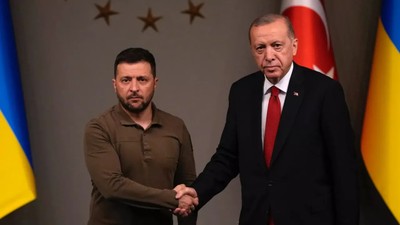 Cumhurbaşkanı Recep Tayyip Erdoğan ve Volodimir Zelenski'den sürpriz görüşme!