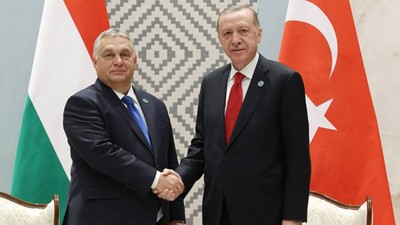 Cumhurbaşkanı Erdoğan'dan Macaristan Başbakanı Orban'a tebrik telefonu