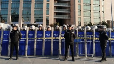 İBB'ye yolsuzluk operasyonu: Gözaltı sayısı 34'e yükseldi