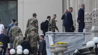 İstanbul'da ikinci Rusya-Ukrayna barış zirvesi: Heyeti değiştiren Ukrayna'dan dikkat çeken açıklama!