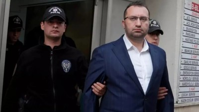 Gaziosmanpaşa Belediyesi'nde AK Parti dönemi mi başlıyor? Bahçetepe'nin tutuklanması sonrası yönetim değişebilir