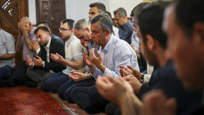 Özgür Özel mevlidde, Kemal Kılıçdaroğlu ile Ekrem İmamoğlu görüşmede