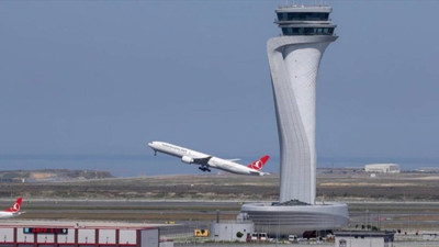 Bakan Uraloğlu 9 ülkenin hava sahasının yeniden uçuşa açıldığını duyurdu! Irak, Suriye, Ürdün, Beyrut, Suudi Arabistan, Katar, Bahreyn, Kuveyt ve Birleşik Arap Emirlikleri...