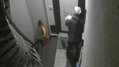 Şişli'de vicdanları sızlatan olay... 3 günlük bebeğini çöpe koydu! “Bakamadığım için attım” dedi, tutuklandı!